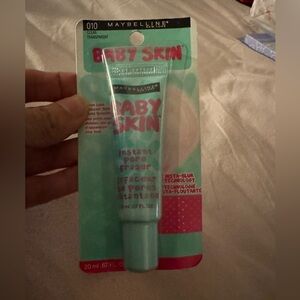 Maybelline Baby Skin Instant Pore Eraser - Mint and Pink